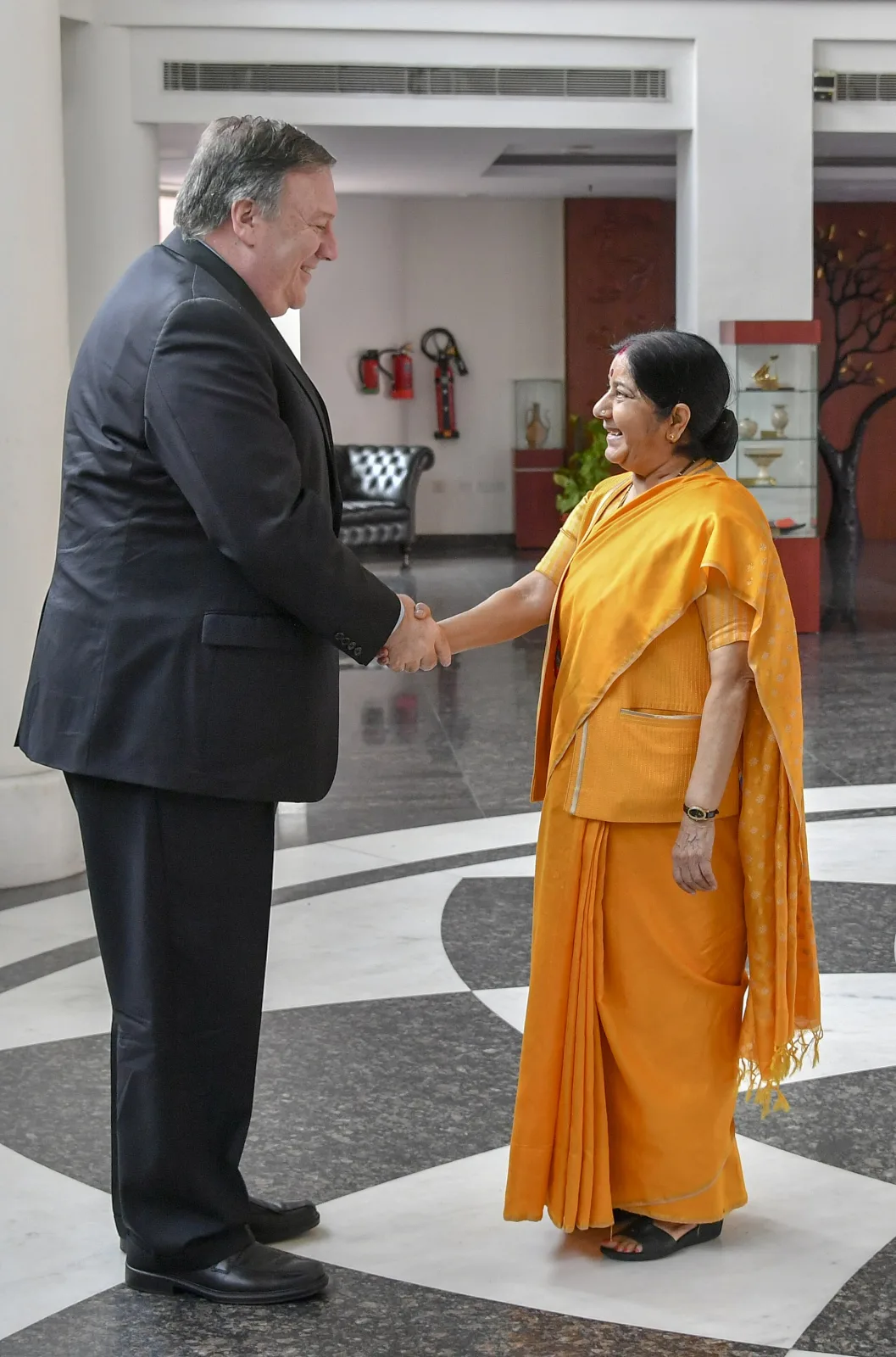 Secretary Pompeo Meets with Indian Minister of External Affairs Swaraj at the U.S.-India 2+2 Dialogue