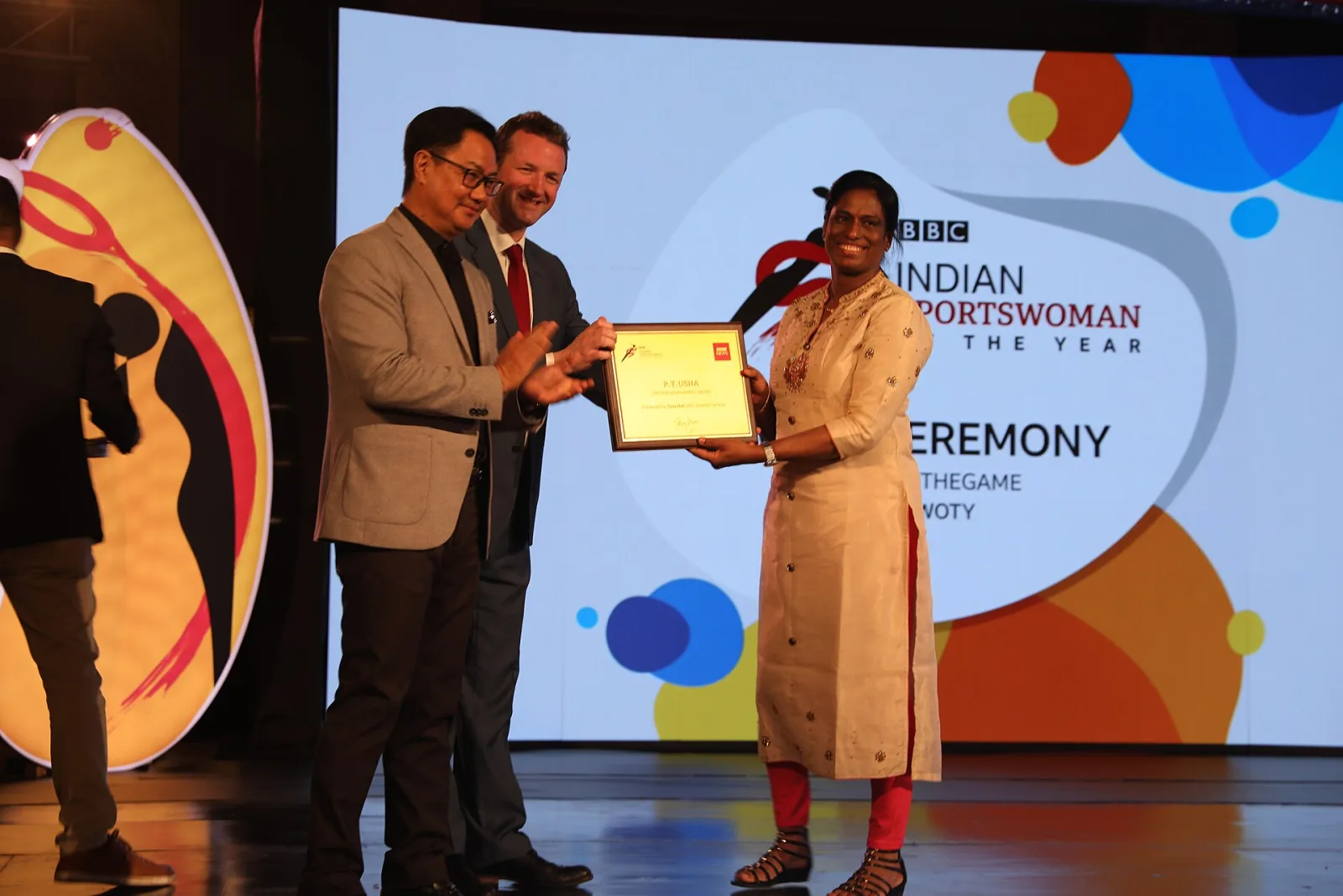 P.T. Usha receiving the Lifetime Achievement Award, as a part of Indian Sportswoman of the Year program in 2020.