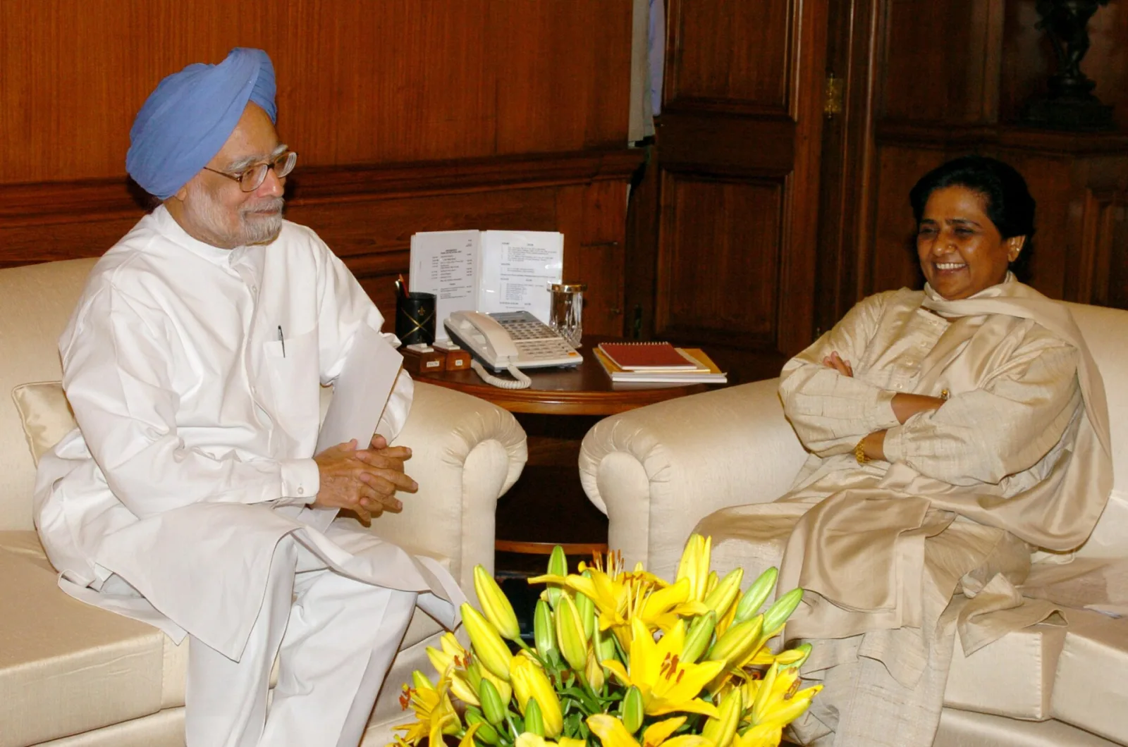 The Chief Minister of Uttar Pradesh, Ms. Mayawati calling on the Prime Minister, Dr. Manmohan Singh, in New Delhi on July 20, 2007.
