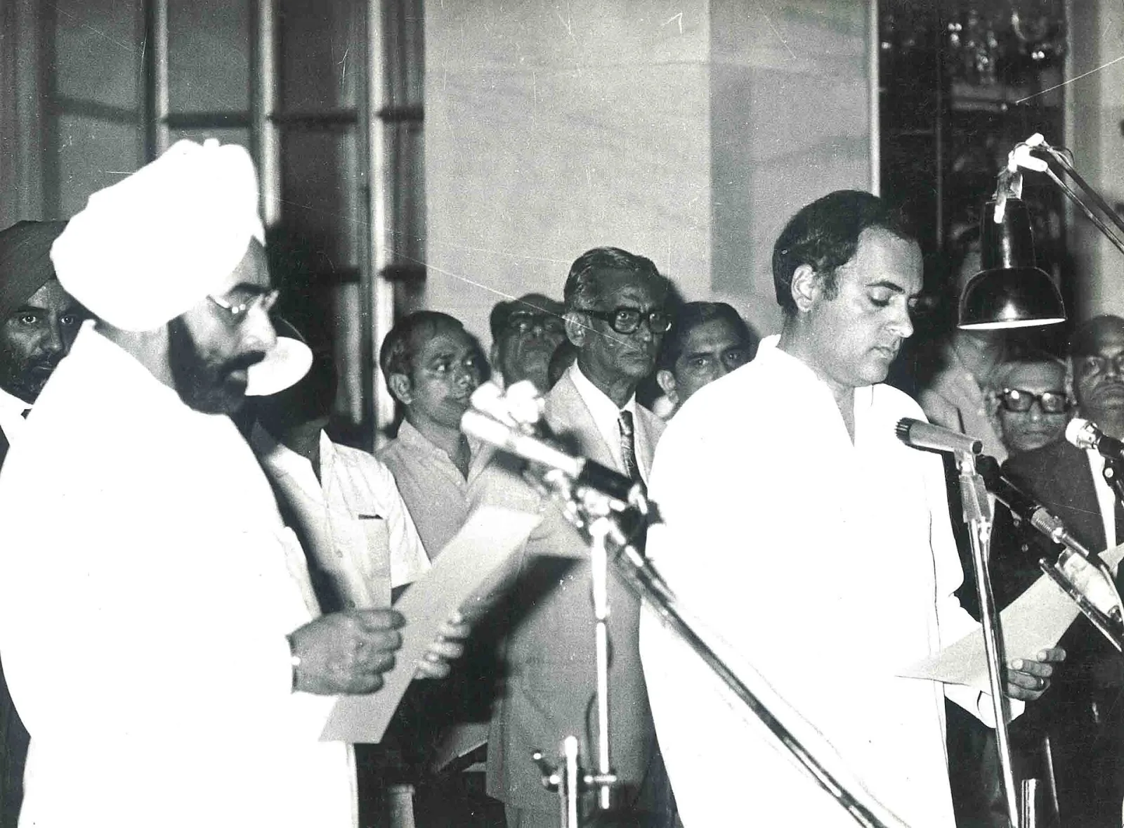 President Zail Singh administering oath of the office of Prime Minister of India to Rajiv Gandhi