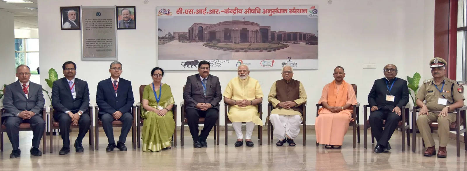The Prime Minister, Shri Narendra Modi at the Central Drug Research Institute, in Lucknow, Uttar Pradesh