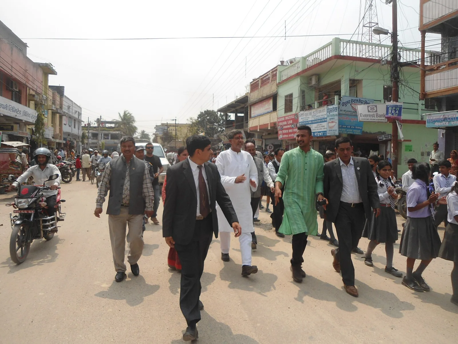 Kailash Satyarthi in Rajbiraj, Nepal.jpg